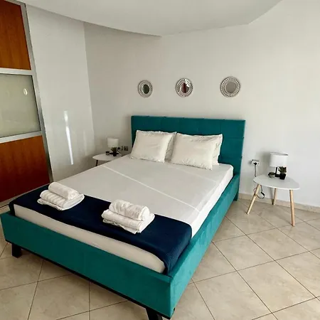 Penelope's House בית נופש *