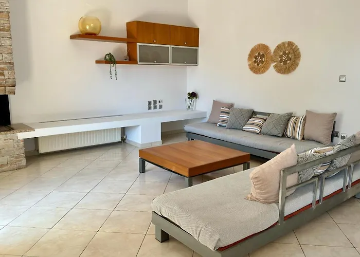 Holiday home Penelope's House